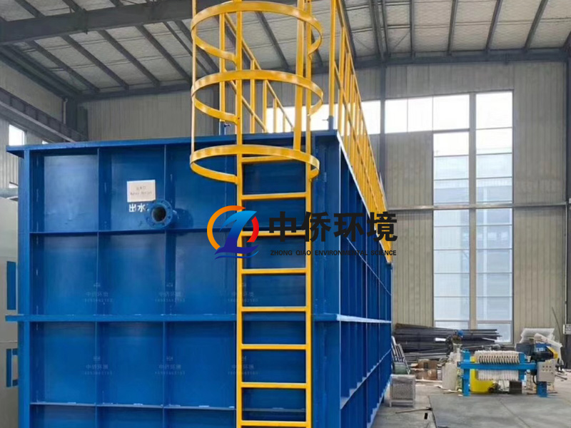 出口泰國(guó)曼谷一體化污水處理設(shè)備細(xì)節(jié)圖