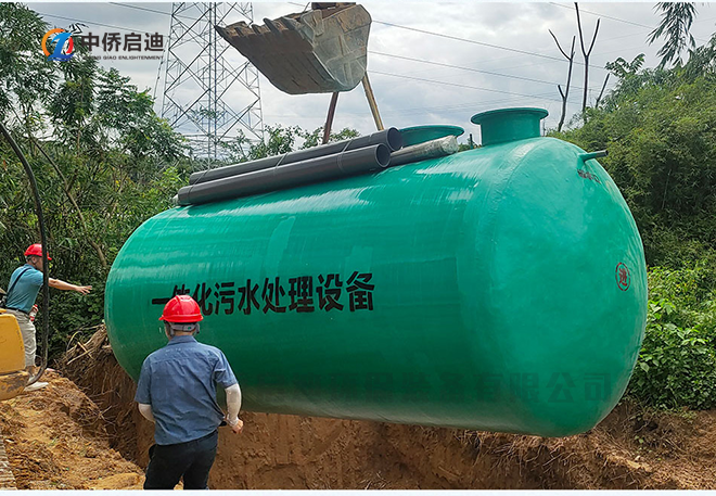 玻璃鋼一體化污水處理設備箱體 項目現場成品展示圖